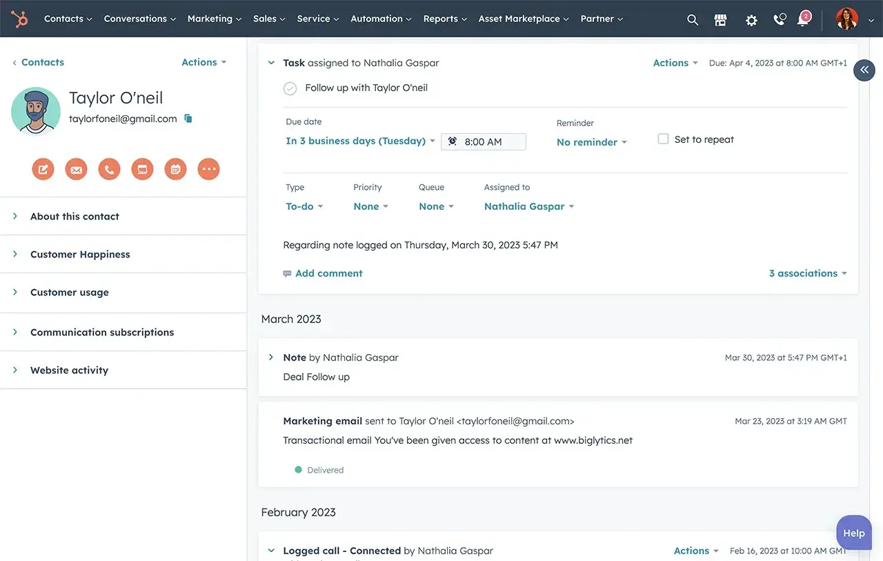 hubspot’s contact management system dashboard example